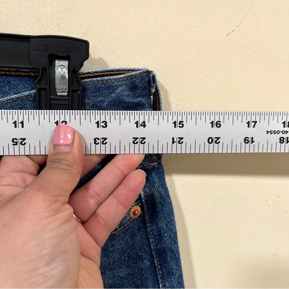 Levi's Wedgie Straight High Rise Jeans size25 EUC raw hem distressed blue denim - Picture 4 of 9